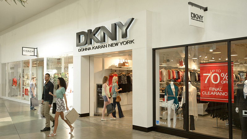 В Тбилиси открылся первый фирменный магазин DKNY