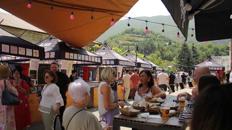 Рача принимает первый фестиваль уличной еды и напитков «Gemo Fest»