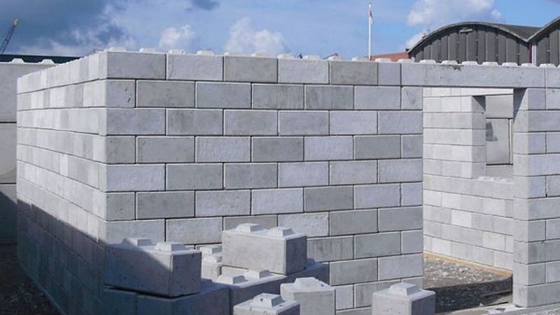В Грузии начинают выпуск строительных лего-блоков