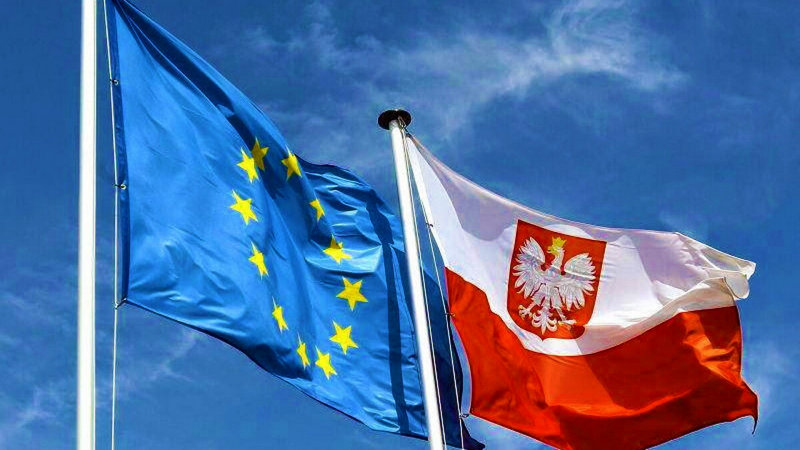 Польша может выйти из ЕС из-за спора о приоритете права